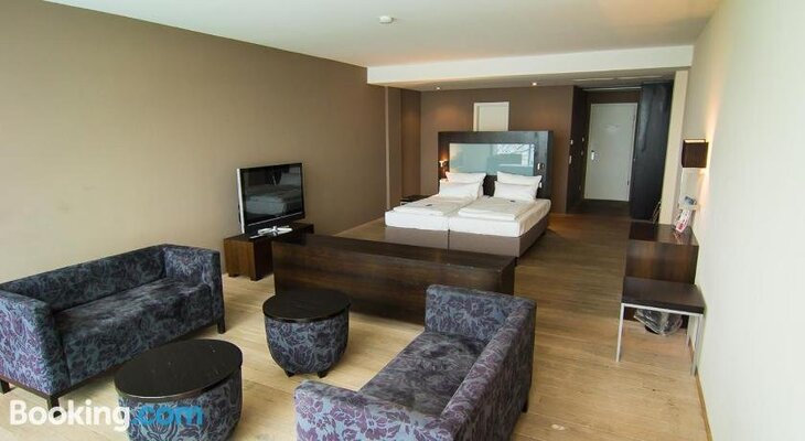 Aika Seaside Living Hotel