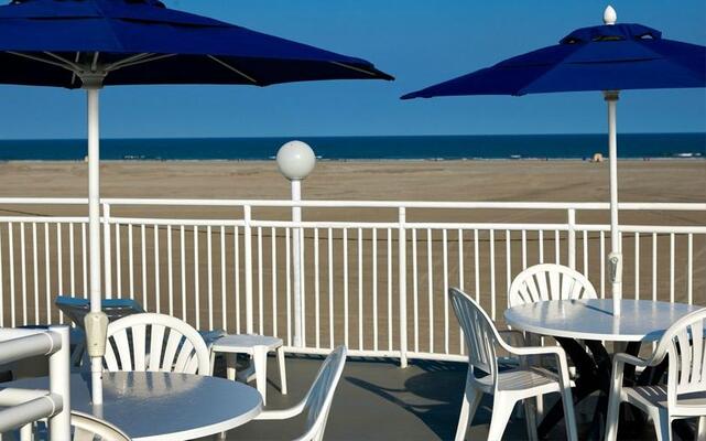 AA Heart of Wildwood Motels