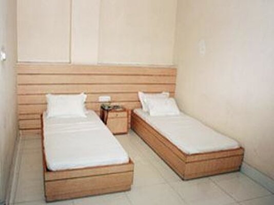 Dum Dum Hotel