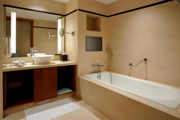 Hilton Bangalore Embassy GolfLinks