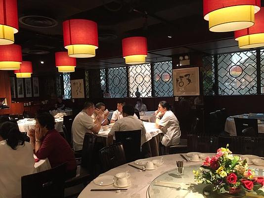 Hong Zhou Restaurant