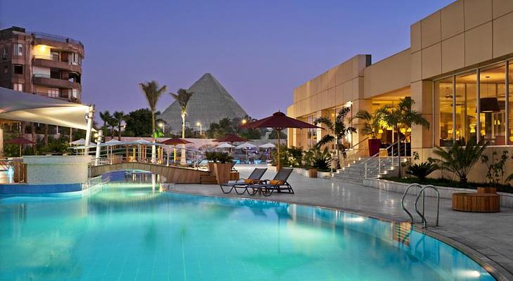 Le Meridien Pyramids Hotel & Spa