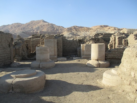 Ramesseum (Mortuary Temple of Ramses II)