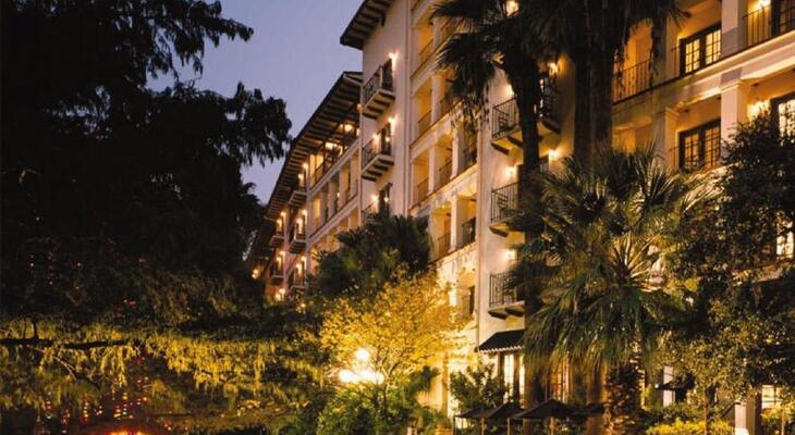 Omni La Mansion del Rio