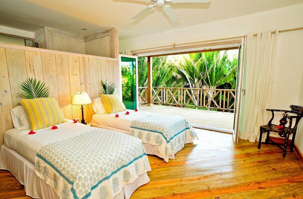 Palmetto Bay Roatan