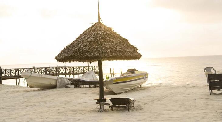 Jangwani Seabreeze Resort