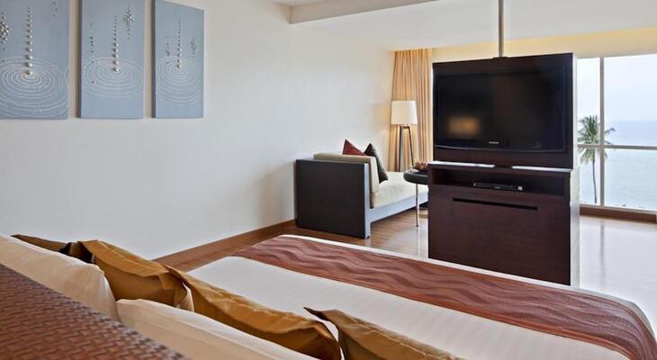 Pullman Phuket Panwa Beach Resort