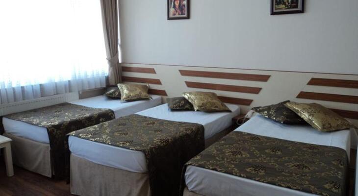 Tac Hotel
