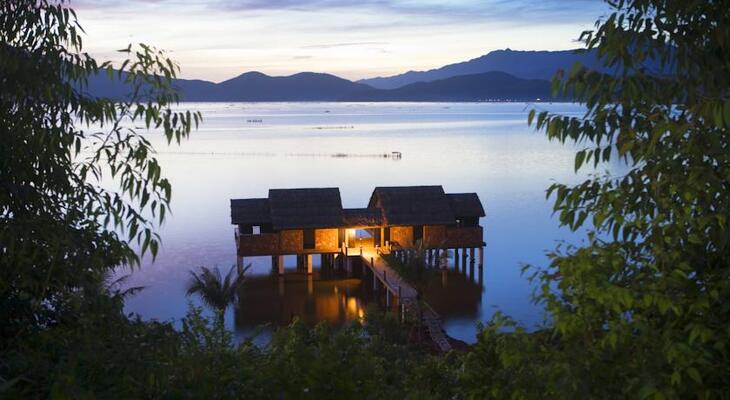 Vedana Lagoon Resort & Spa