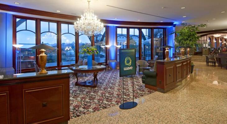 Hotel Grand Pacific