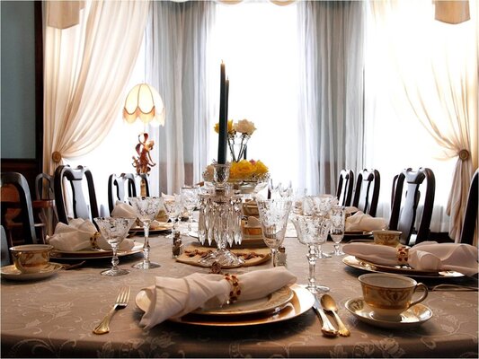 Hassinger Daniels Mansion Bed and Breakfast