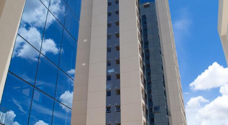 Hotel Intercity Led Aguas Claras