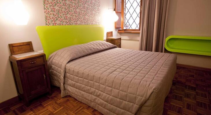 Hotel Diana