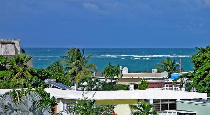 Oceana Hostal Playero