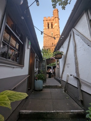 Turf Tavern