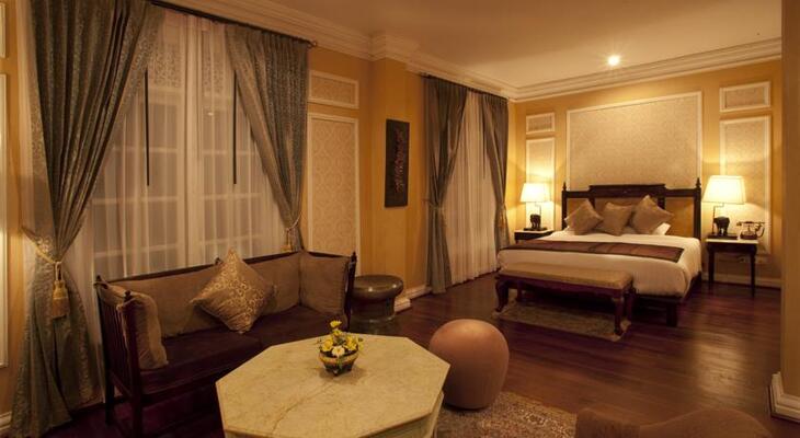 Villa Santi Hotel