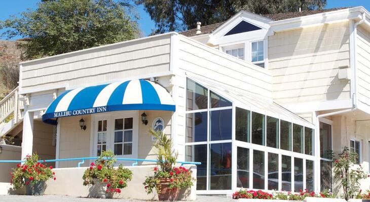 Malibu Country Inn