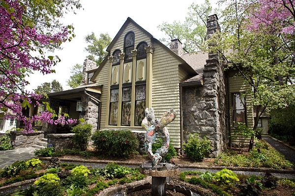 Stonehurst Place Bed & Breakfast