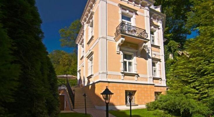 Pension Villa Renan