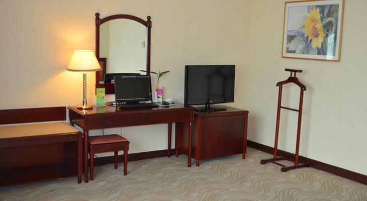 Xiamen Huaqiao Hotel