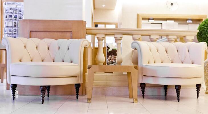 Le Chatelain Hotel