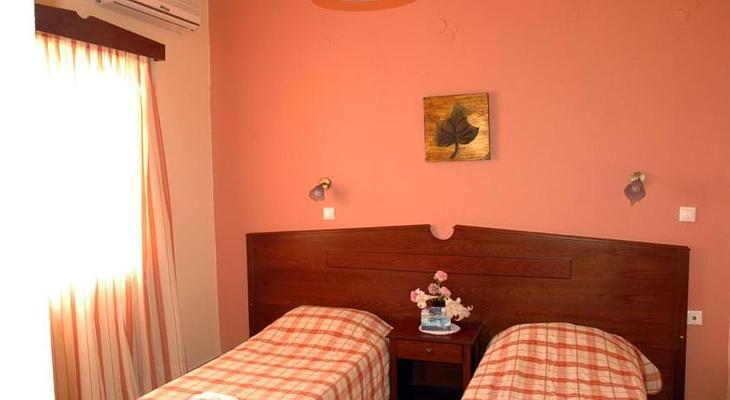 Anemomilos Hotel & Apartments
