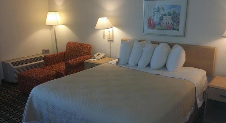 Hotel Carolina