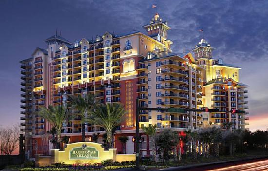 Emerald Grande at HarborWalk Village