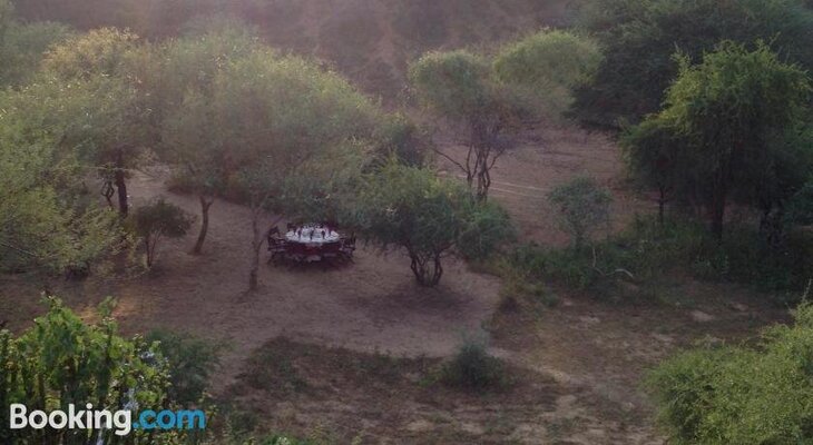 Dera Amer Tented Camp