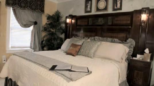 Lockheart Gables Romantic Bed & Breakfast