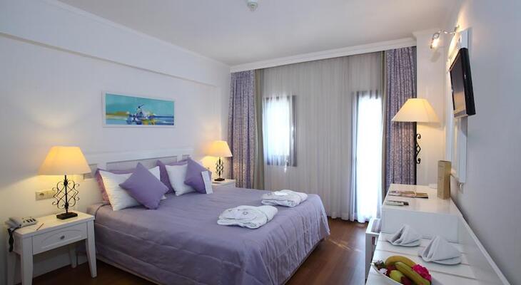DoubleTree by Hilton Bodrum Marina Vista