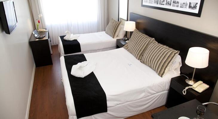 Pocitos Plaza Hotel