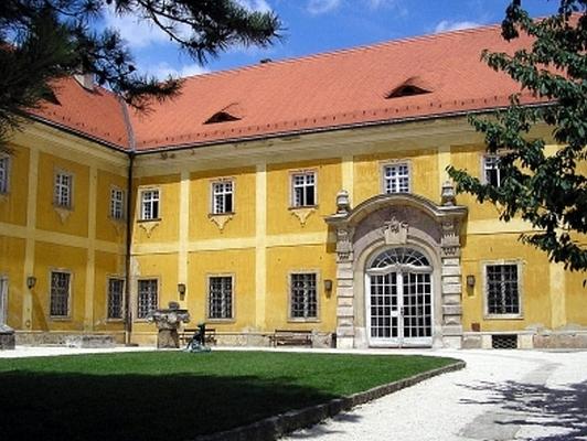 Kiscelli Museum
