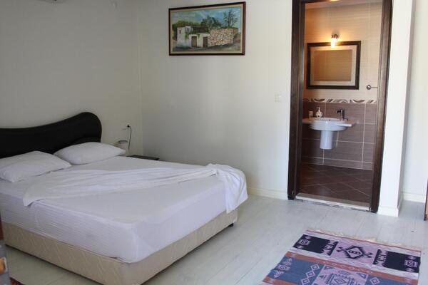 Nobela Hotel