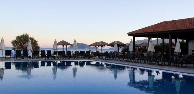 Galaxy Beach Resort, BW Premier Collection