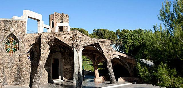 Colonia Guell  Gaudi Crypt