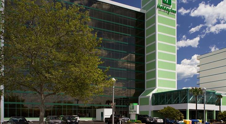 Holiday Inn VA Beach-Oceanside, an IHG Hotel