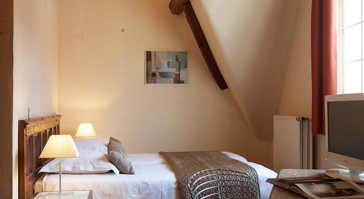 Hotel Adornes
