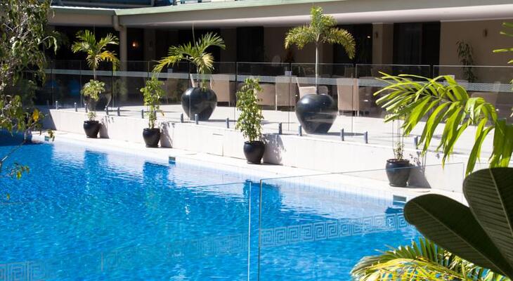 Gateway Hotel & Apartments