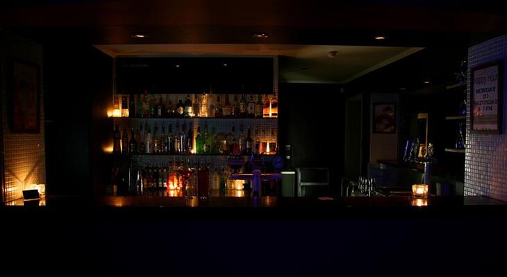 Glenelg Beach Hostel