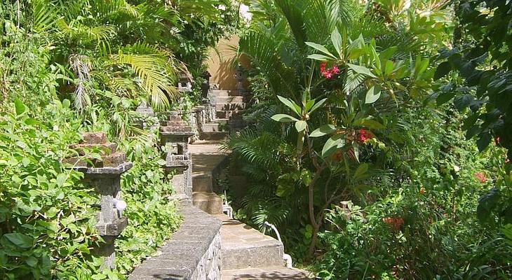 Bayu Cottages Hotel and Restaurant