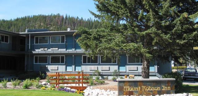 Mount Robson Inn