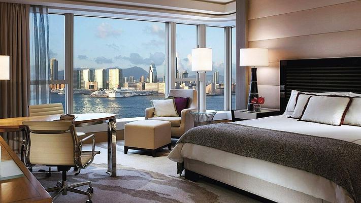 Four Seasons Hotel Hong Kong