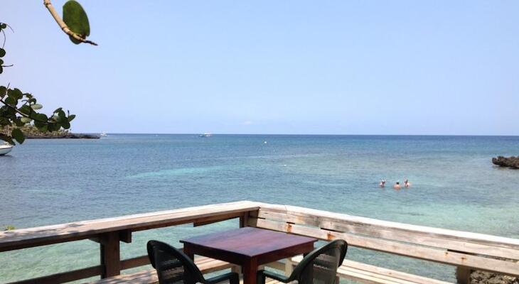 Half Moon Resort