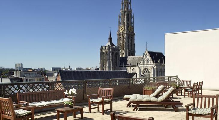 Hilton Antwerp Old Town