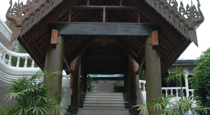Emerald Land Hotel