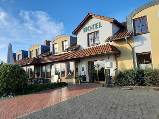 GreenLine Landhotel Dresden