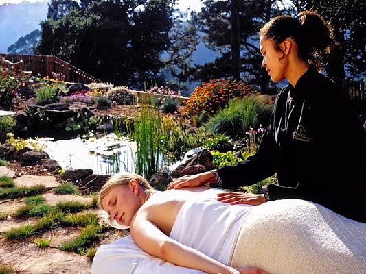 Chaminade Resort & Spa
