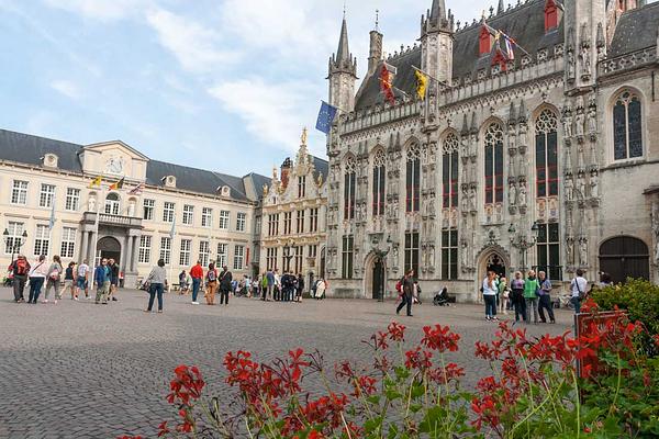 Burg Square