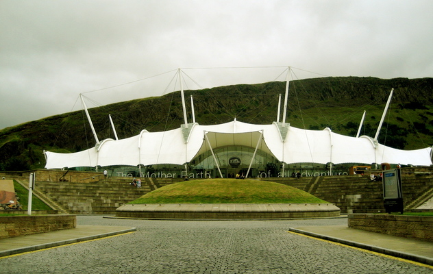 Dynamic Earth